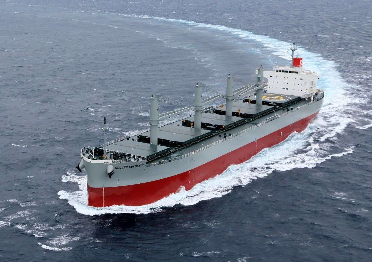 全球最大油轮—44万吨“泰欧“轮实况_信德海事网-专业海事信息咨询服务平台